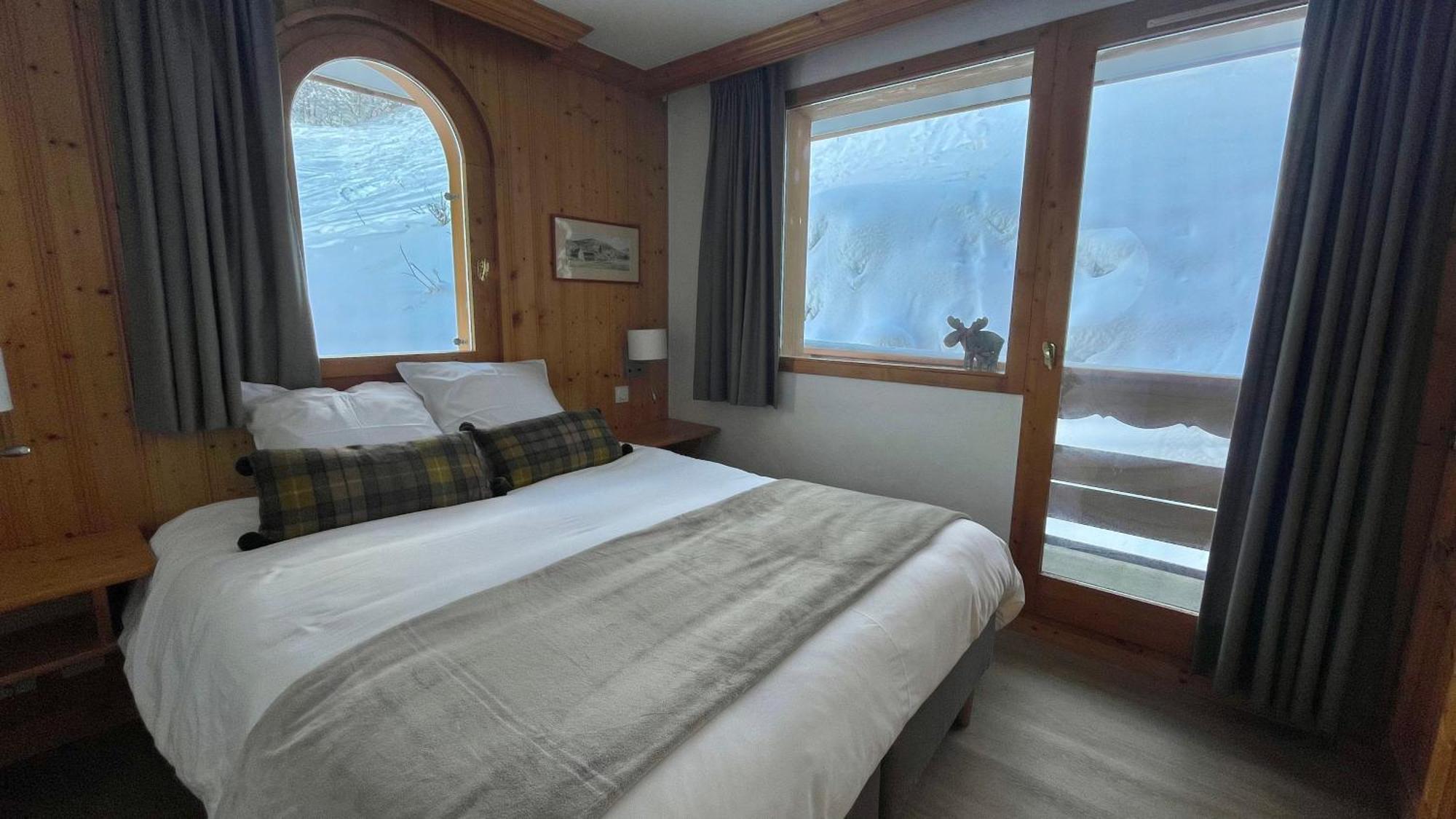 Meribel Centre La Chaudanne - Chalet Épervière - 3 bedrooms ski in&out apartment - 1 minute to main ski lifts, 5 minutes walk to center of Méribel Exterior foto
